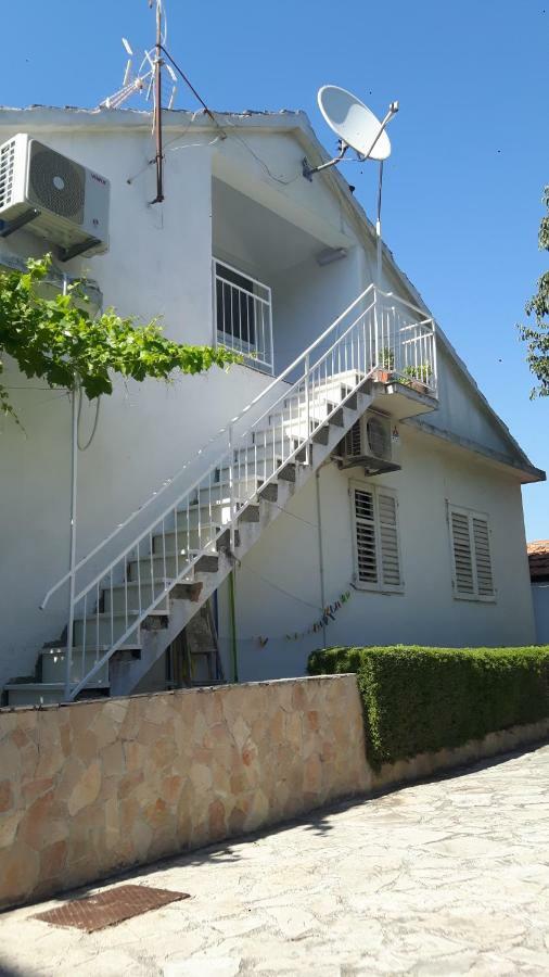 Apartman Zora Apartment Trogir Exterior photo